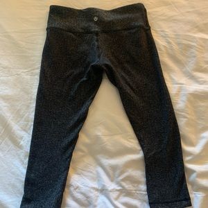 Lululemon crop leggings